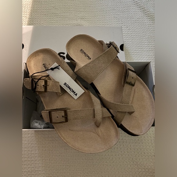 Sonoma Shoes - Womens Sonoma Sandals 35$